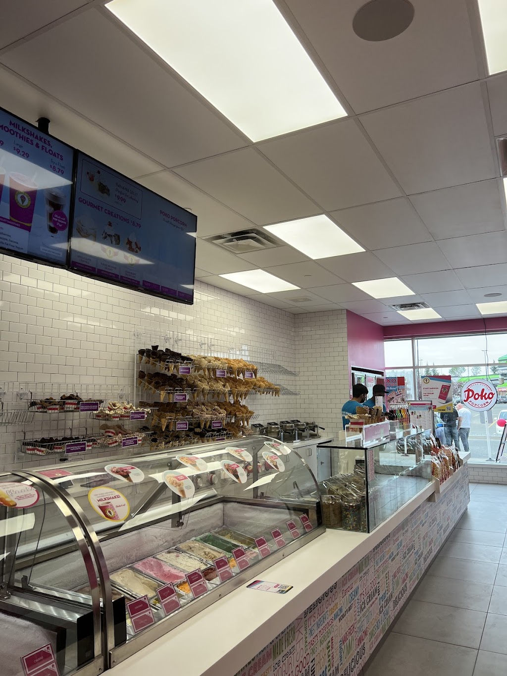 Marble Slab Creamery | 1440 52 St NE unit 168, Calgary, AB T2A 4T8, Canada | Phone: (587) 888-3949