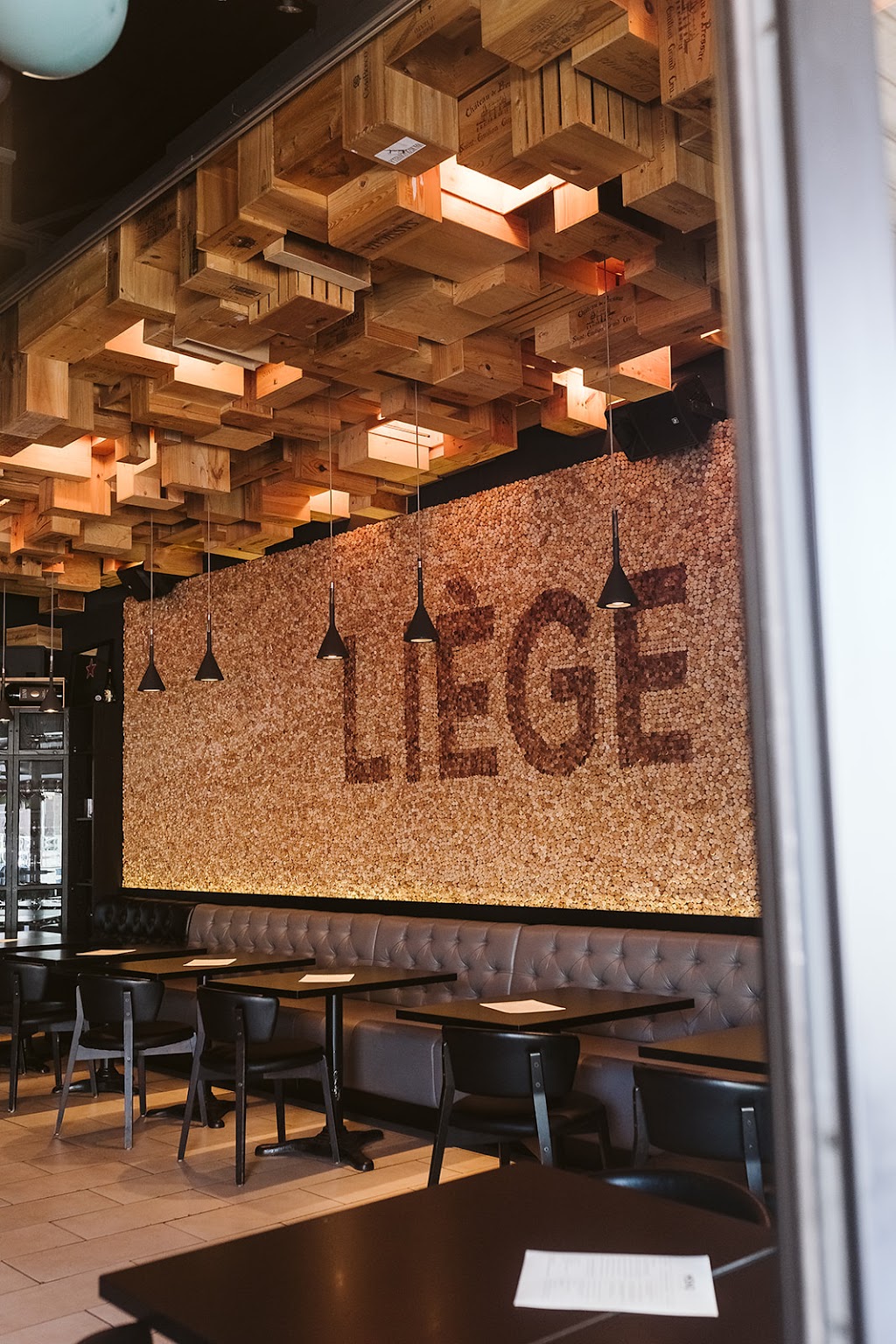 Tapas & Liège | 1297 Av. Maguire, Québec, QC G1T 1Z2, Canada | Phone: (418) 653-2727