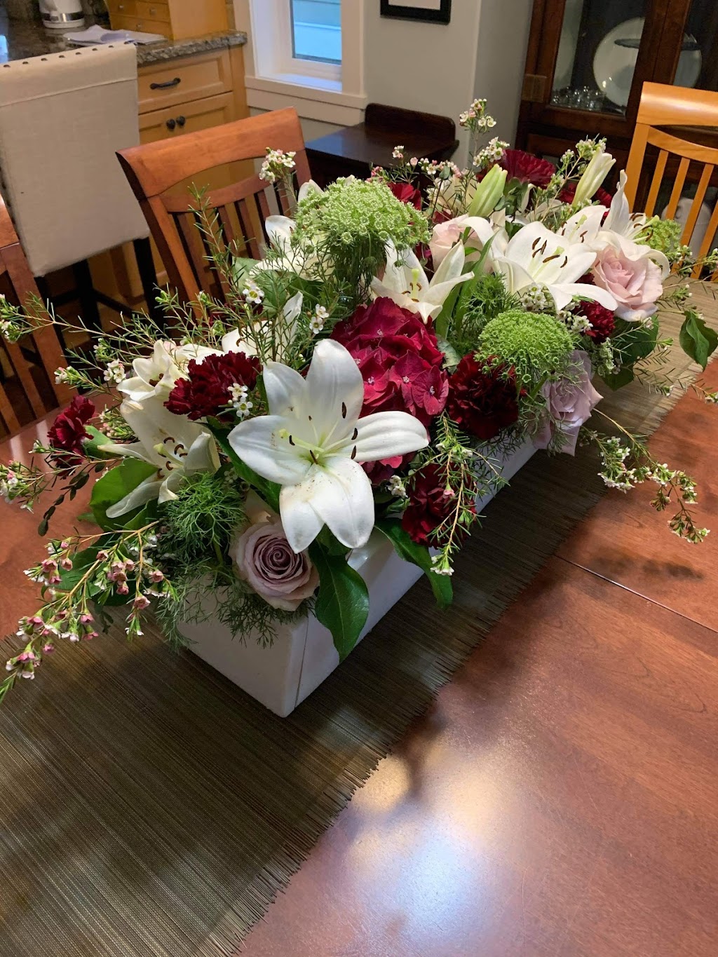 Cori Lynn’s Floral Design | 2132 Lark Crescent, Nanaimo, BC V9S 5J8, Canada | Phone: (250) 760-8009