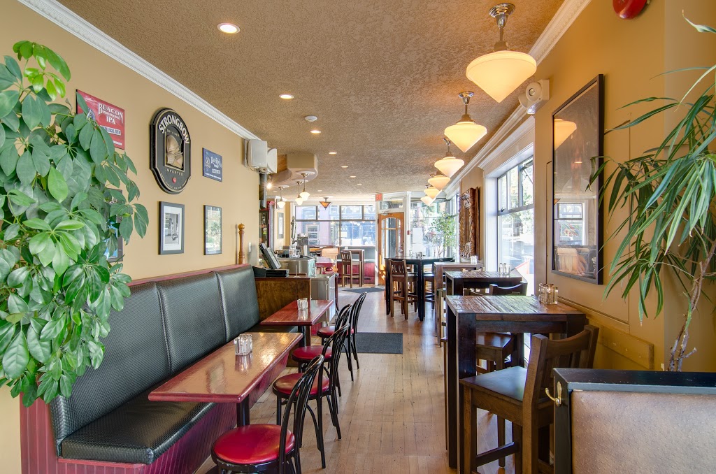 The Fernwood Inn | 1302 Gladstone Ave, Victoria, BC V8R 1S1, Canada | Phone: (250) 412-2001