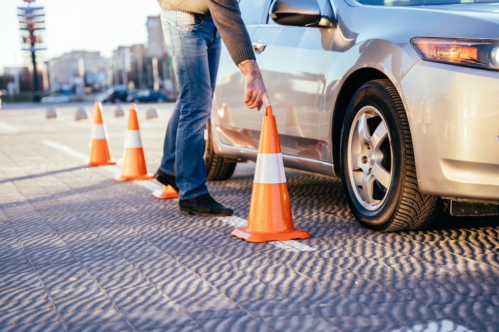 Central Driving School | 3248 Winspear Cres SW, Edmonton, AB T6X 1P2, Canada | Phone: (587) 463-9999