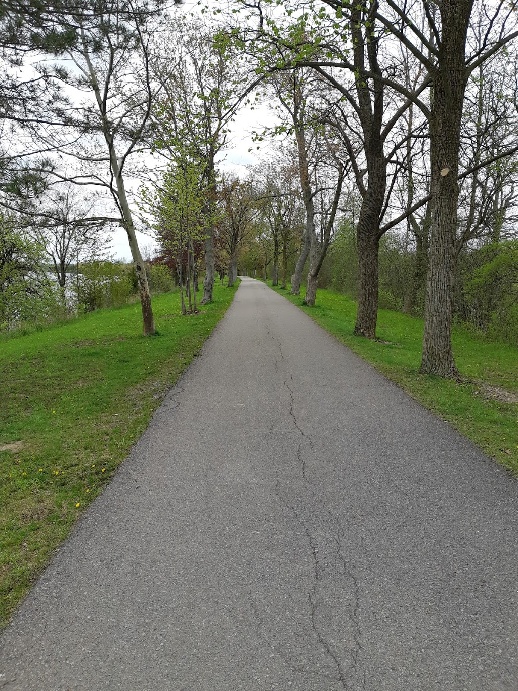 Merritt Island Park | Welland Canal Trail, Welland, ON L3B, Canada | Phone: (905) 732-6333