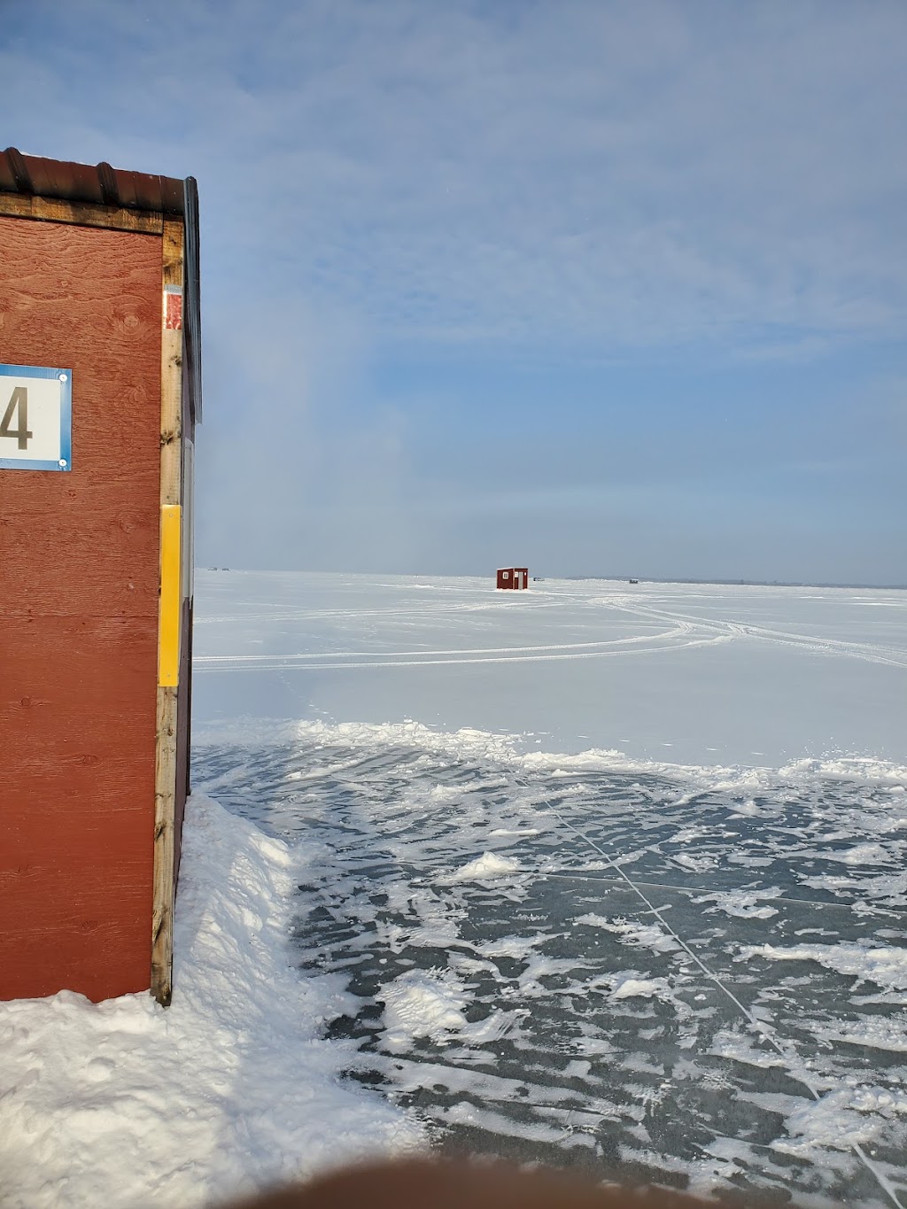 Lake Winnipeg Ice Fishing Shack Rentals | Balsam Bay, MB R0E 0B0, Canada | Phone: (204) 406-5586