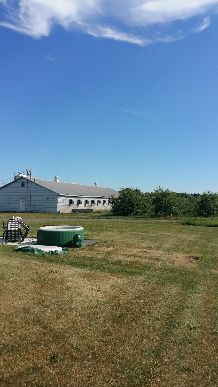 Ferme A & G Inc | 642 Rang Séraphine, Ange-Gardien, QC J0E 1E0, Canada | Phone: (450) 293-6312