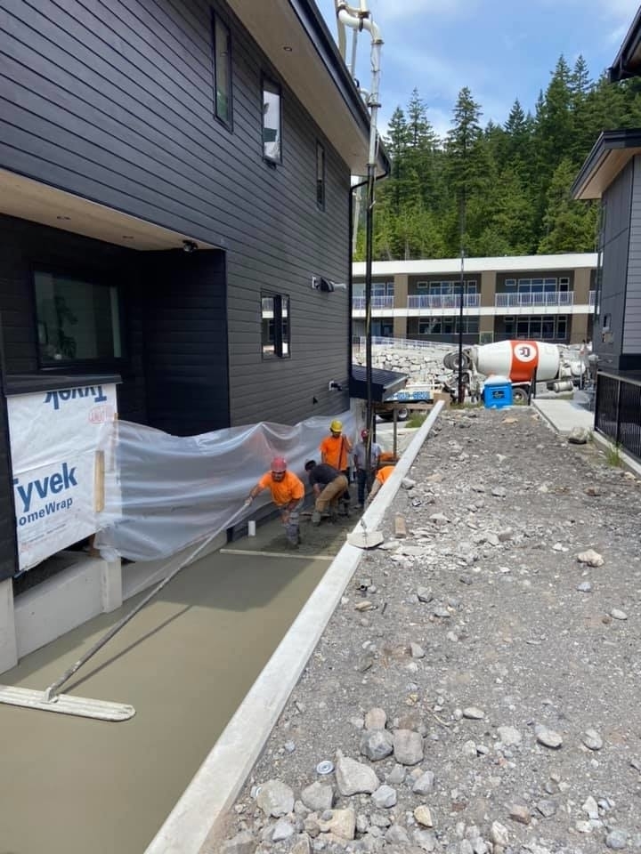 Corridor Concrete Pumping | 39920 Government Rd #33, Squamish, BC V8B 0G5, Canada | Phone: (778) 513-9215