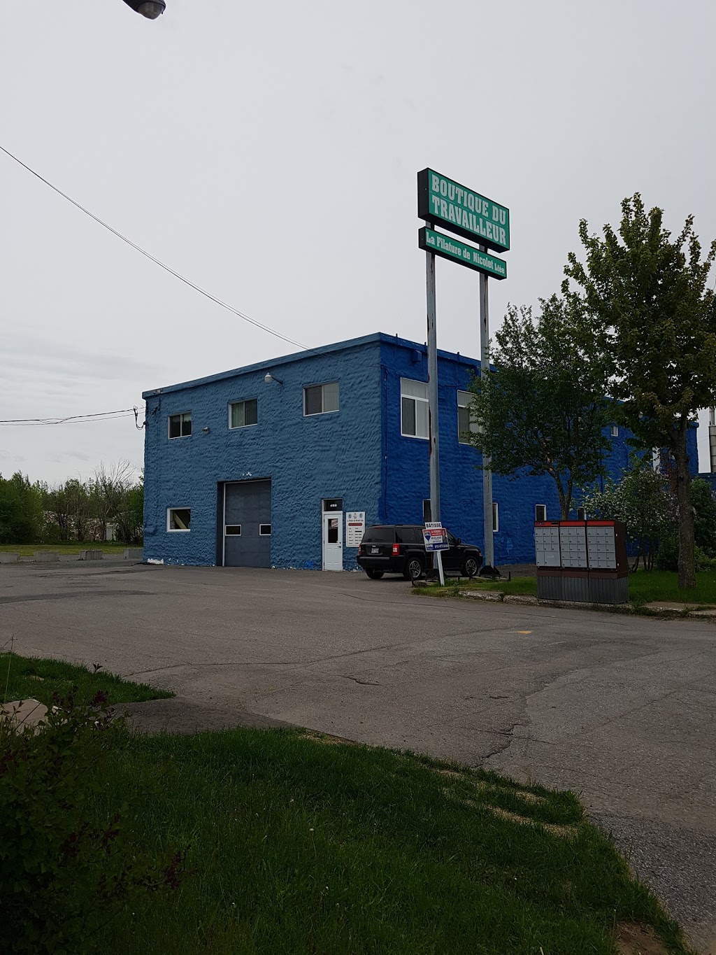 Filature-Nicolet Ltee | 488 Rue Trudel, Nicolet, QC J3T 1B3, Canada | Phone: (819) 293-4276