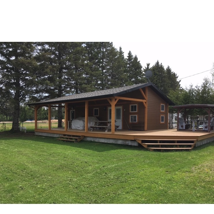 Les chalets vacance | 300 Rue Ste Marie, Lac-aux-Sables, QC G0X 1M0, Canada | Phone: (581) 398-9939