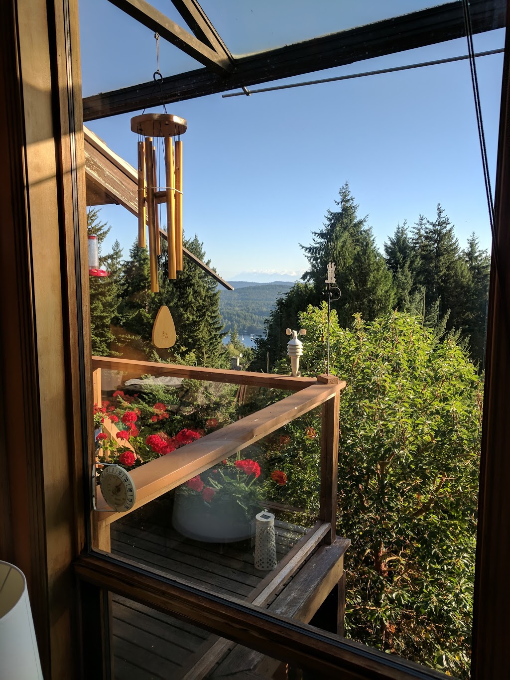 B&B Cedar House on the Hill | 125 David Crescent, Salt Spring Island, BC V8K 2H4, Canada | Phone: (250) 538-1766