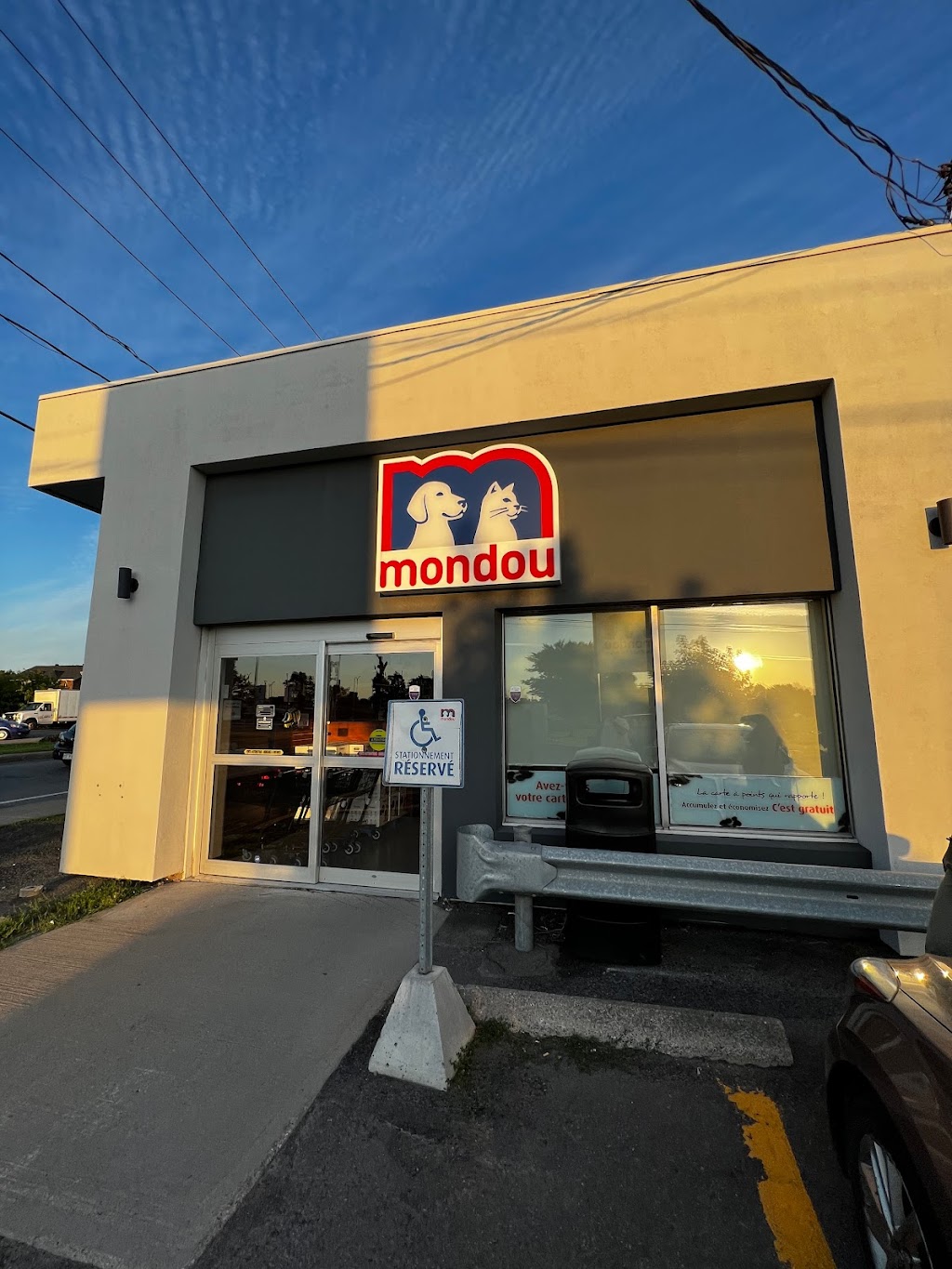 Mondou | 5125 Ch. de Chambly, Saint-Hubert, QC J3Y 3N2, Canada | Phone: (450) 443-8781