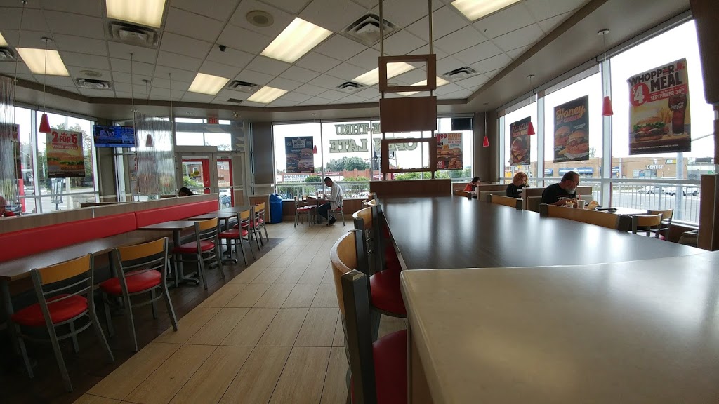 Burger King | 1607 Birchmount Rd, Scarborough, ON M1P 2J3, Canada | Phone: (416) 292-8840