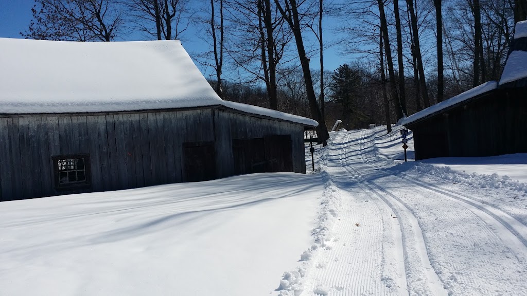 Cross-country skiing Saint-François | 1425 Rue Montplaisir, Saint-Charles-de-Drummond, QC J2C 5S7, Canada | Phone: (819) 478-5475