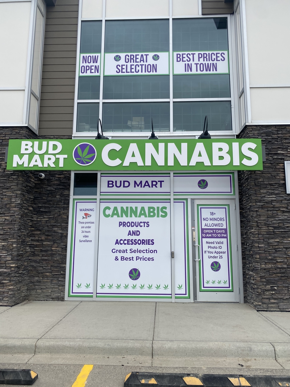 Bud Mart Weed Dispensary Chestermere | 100 Range Rd 283 #107, Chestermere, AB T1X 0V2, Canada | Phone: (587) 349-1444