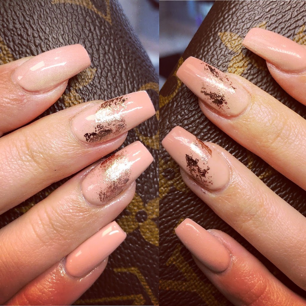 Lee’s Nails & Spa | 8066 167 Ave NW, Edmonton, AB T5Z 0E5, Canada | Phone: (780) 456-1116