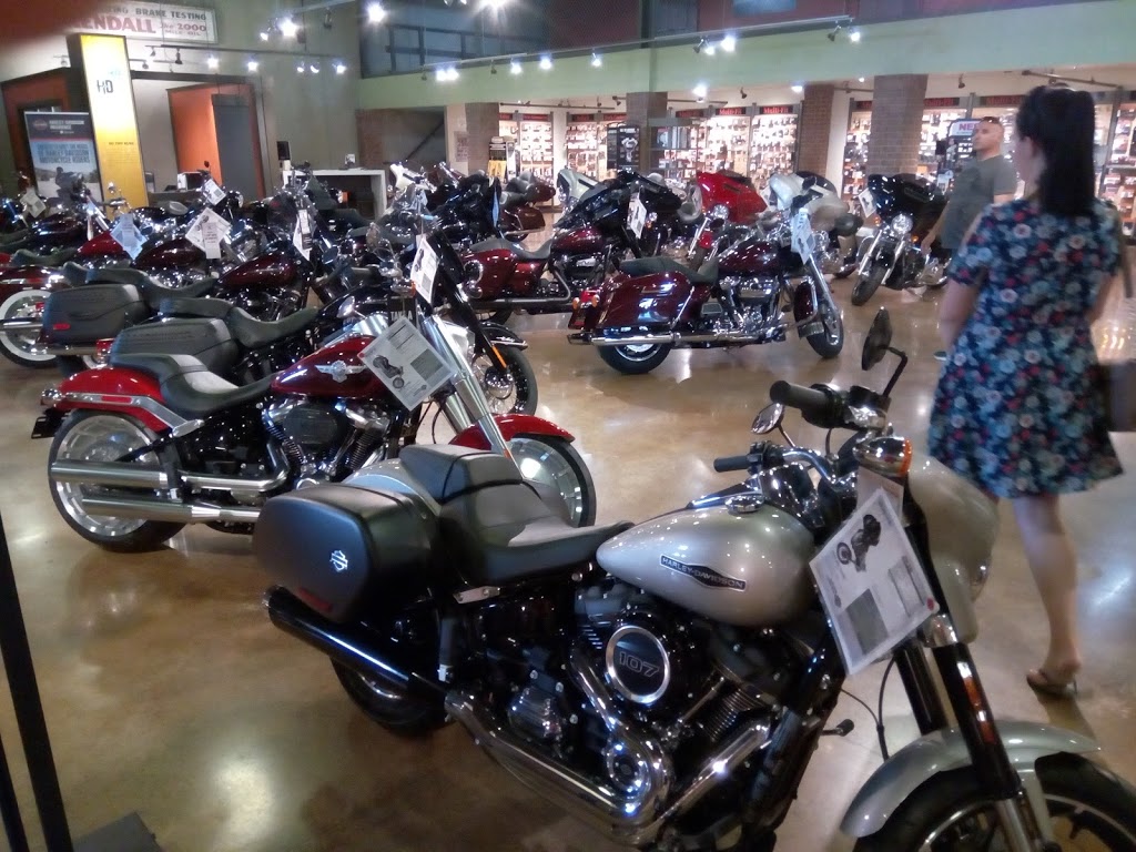 Clares Harley-Davidson of Niagara | 590 York Rd, Niagara-on-the-Lake, ON L0S 1J0, Canada | Phone: (905) 684-4647