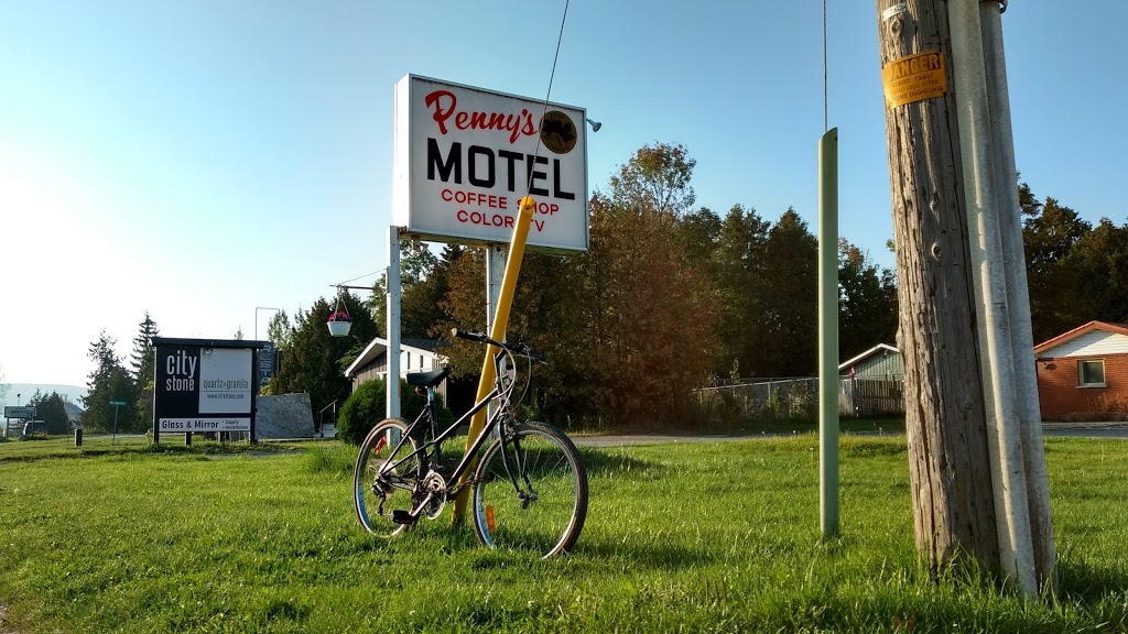 Pennys Motel | 141 King St E, Thornbury, ON N0H 2P0, Canada | Phone: (519) 599-3909