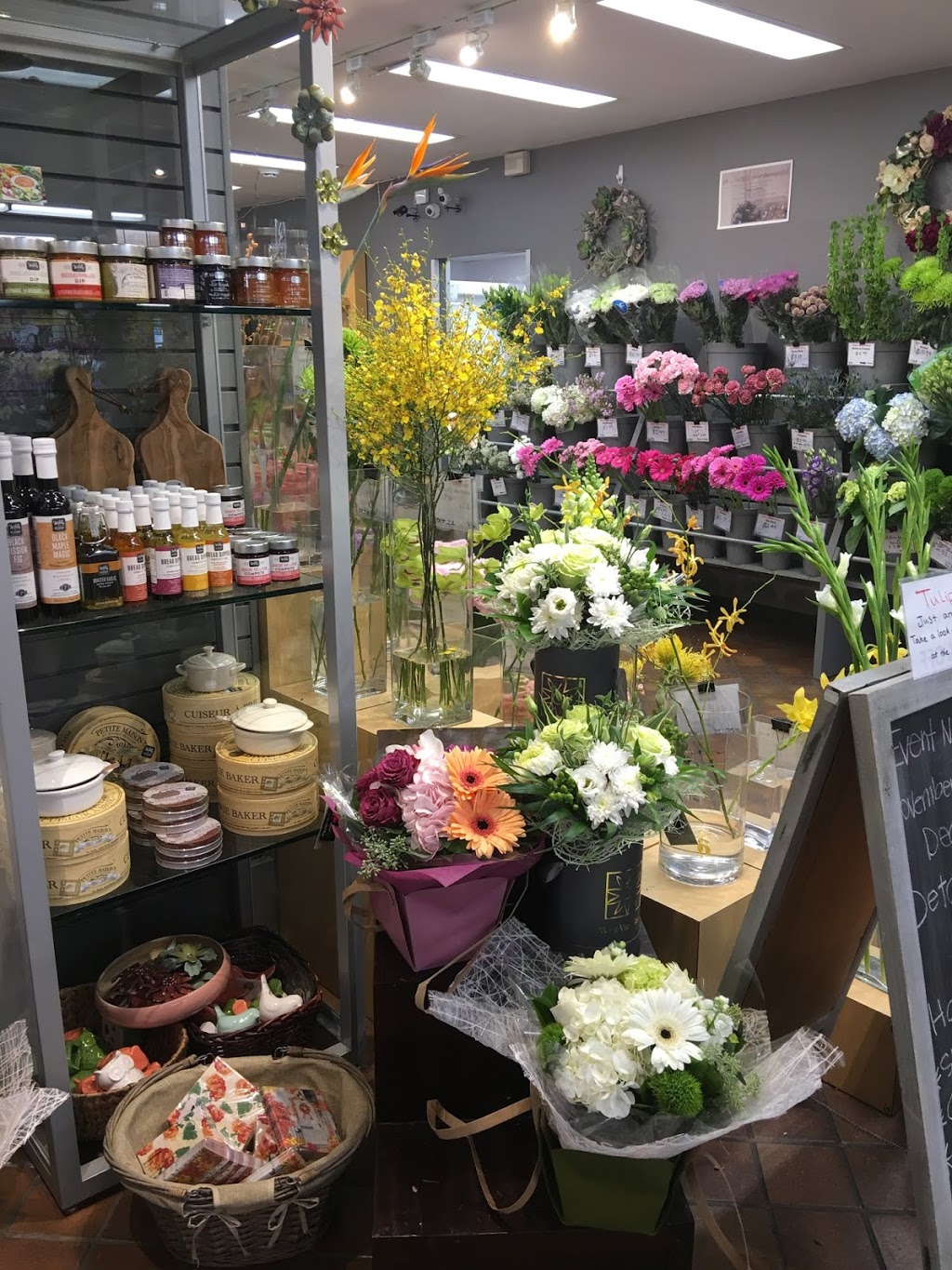 West Van Florist Home & Garden | 1821 Marine Dr, West Vancouver, BC V7V 1J7, Canada | Phone: (604) 922-4171