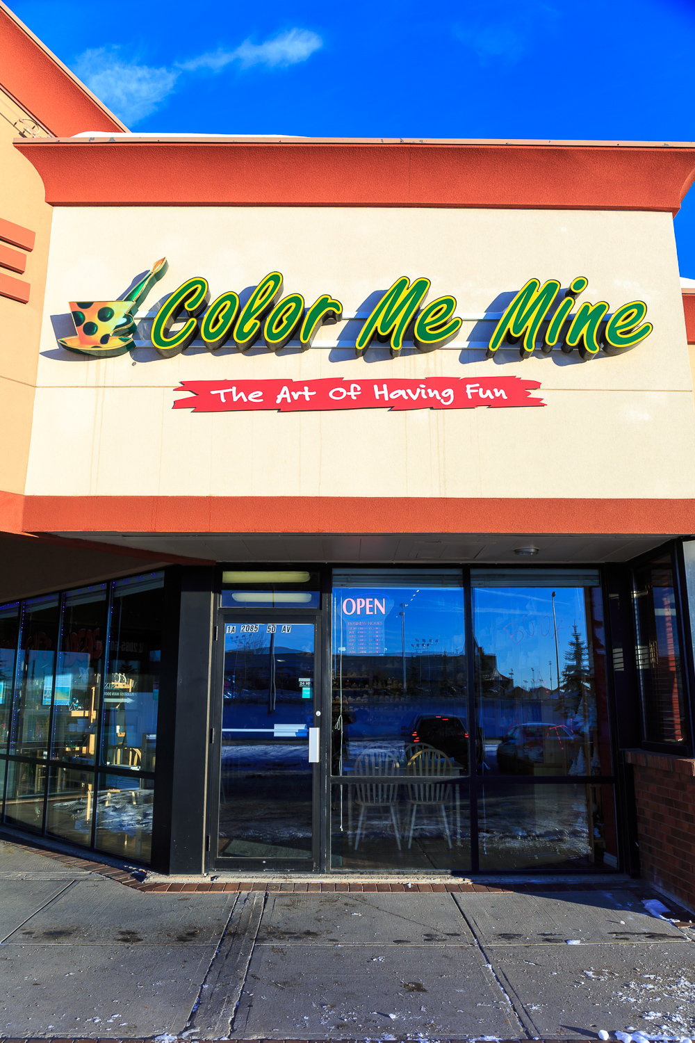 Color Me Mine Red Deer | 2085 50 Ave Suite 1A, Red Deer, AB T4R 1Z4, Canada | Phone: (587) 273-4386