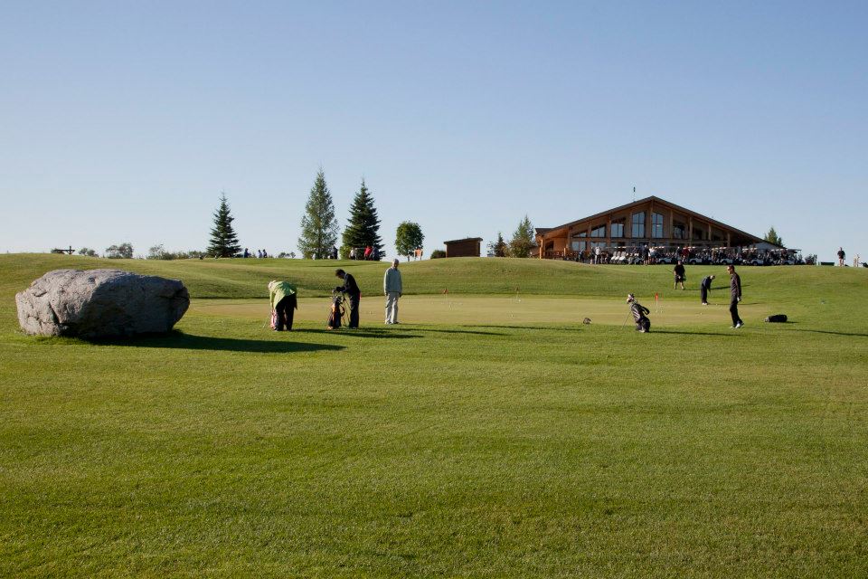 Alberta Springs Golf Resort | 38302 Range Rd 283, Red Deer, AB T4N 5E4, Canada | Phone: (403) 340-2885