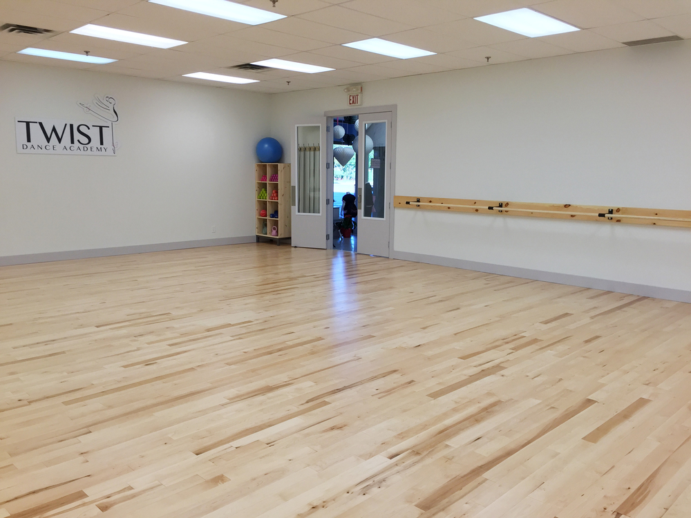 Twist Dance Academy Inc. | 20 Cranston Park Ave, Maple, ON L6A 2W2, Canada | Phone: (905) 553-5559