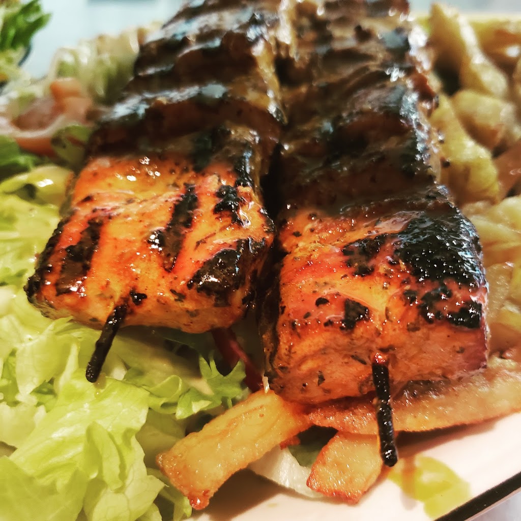 Restaurant Souvlaki | 35 Rue Fusey, Trois-Rivières, QC G8T 7S5, Canada | Phone: (819) 373-4073