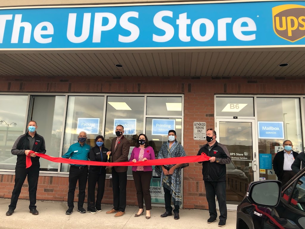 The UPS Store | 130 Hollidge Blvd B6, Aurora, ON L4G 3Z9, Canada | Phone: (289) 552-8551