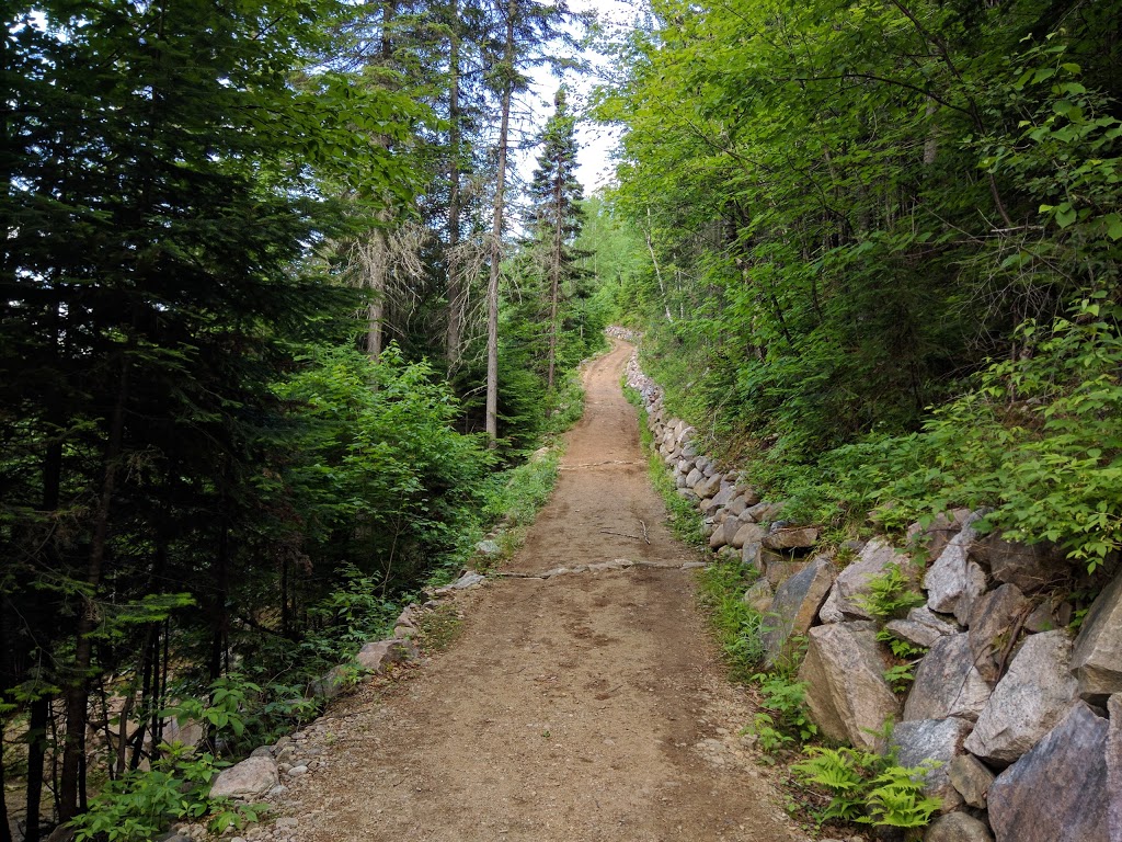 Hautes Gorges De La Rivière Malbaie - Accueil National Park | Mont-Élie, QC G0T 1L0, Canada | Phone: (418) 439-1227