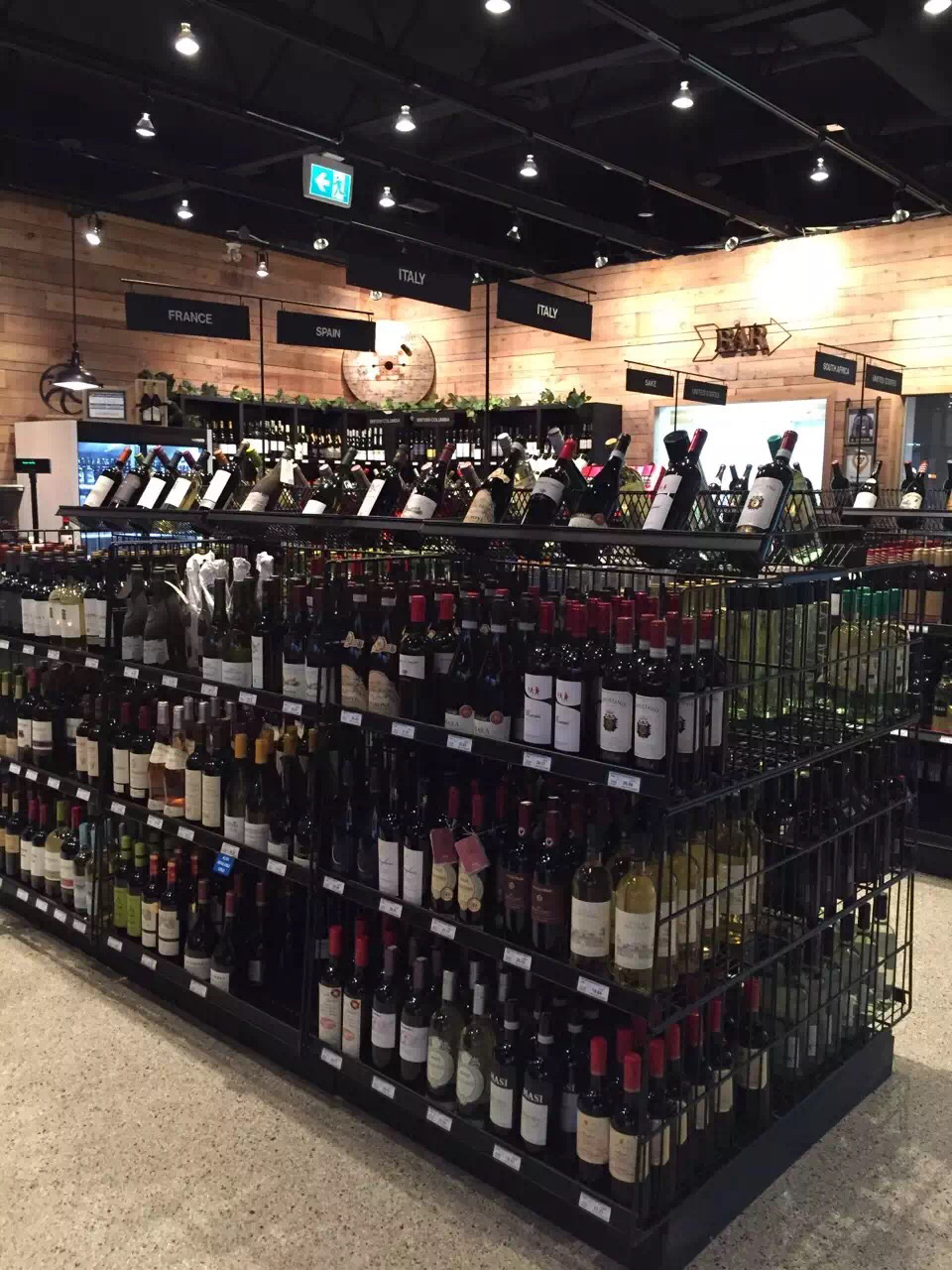 Fraser Heights Wine Cellar | 16033 108 Ave #401, Surrey, BC V4N 1P2, Canada | Phone: (778) 293-1868