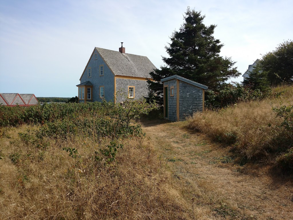 Abbotts Harbour Lighthouse | 2C0, 91 Old Church Rd, Lower West Pubnico, NS B0W 0A8, Canada | Phone: (902) 762-2530