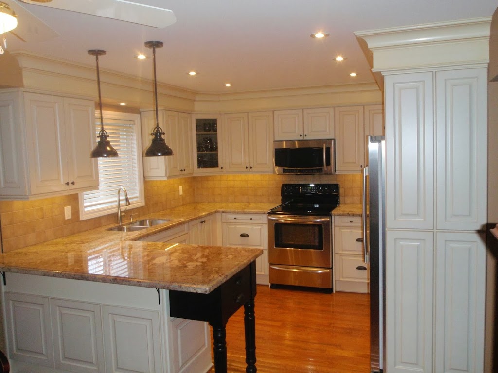 Canadiana Kitchens | 170 Codrington St, Barrie, ON L4M 1S1, Canada | Phone: (705) 796-5296
