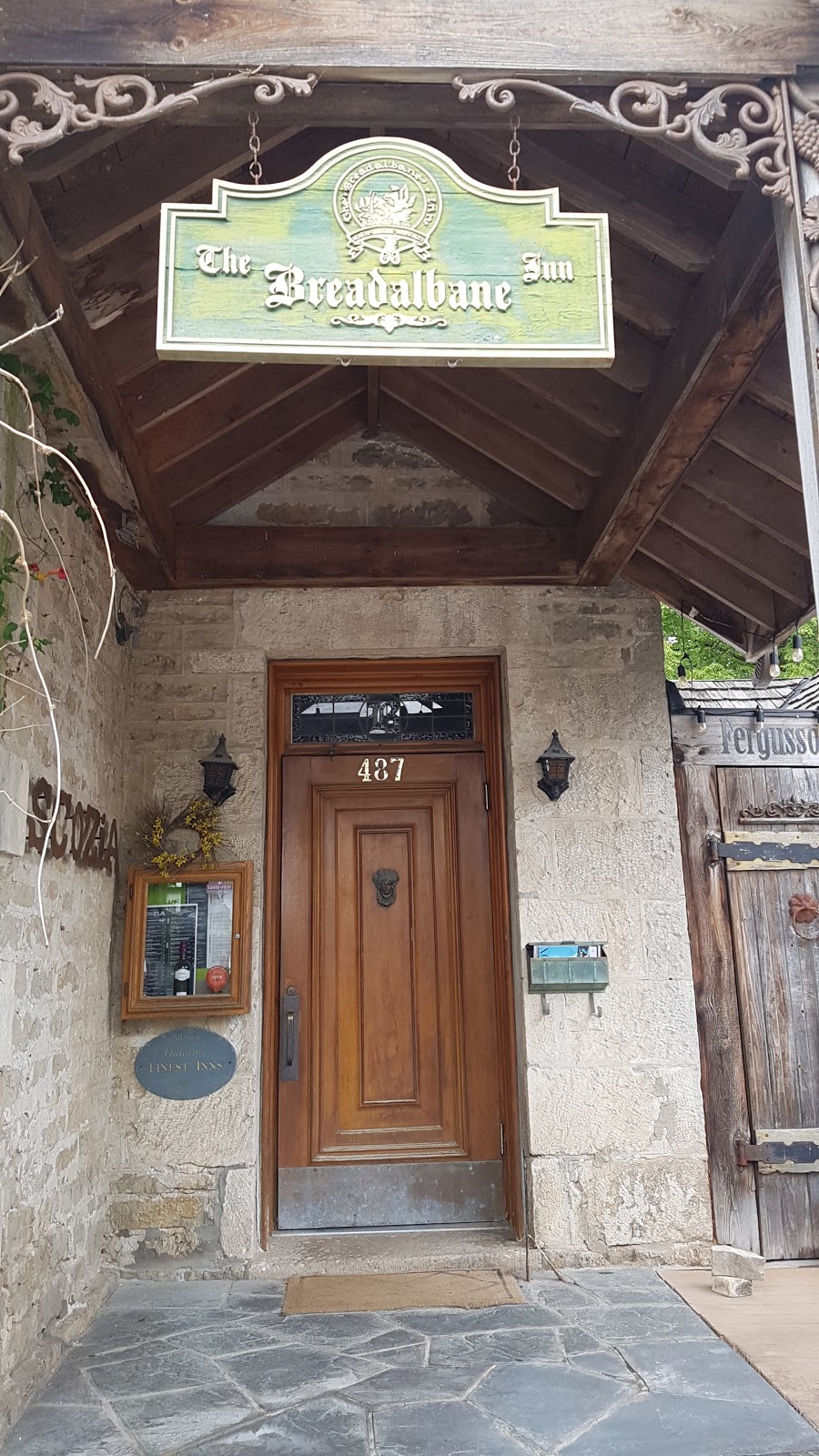 scozia restaurant | 487 St Andrew St W, Fergus, ON N1M 1P2, Canada | Phone: (519) 843-4770