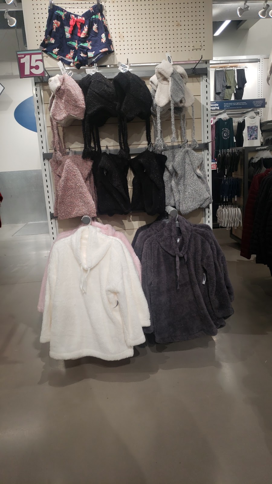 Old Navy Outlet | 7899 Templeton Station Rd Unit #144, Richmond, BC V7B 0B7, Canada | Phone: (604) 233-0950