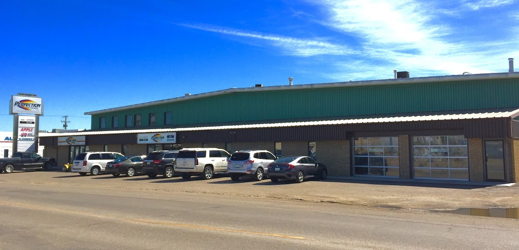 Perfection Paint & Body | 2318 Faithfull Ave, Saskatoon, SK S7K 1V1, Canada | Phone: (306) 242-1818