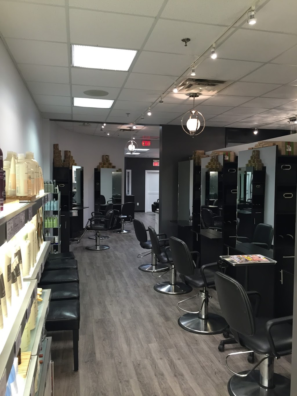 Lavish Salon and Spa Brooklin | 5969 Baldwin St S, Whitby, ON L1M 1X9, Canada | Phone: (905) 655-6667