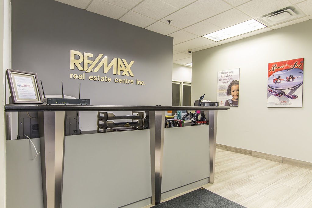 Louise Macdonald - RE/MAX Real Estate Centre | 720 Westmount Rd E, Kitchener, ON N2E 2M6, Canada | Phone: (519) 721-4663