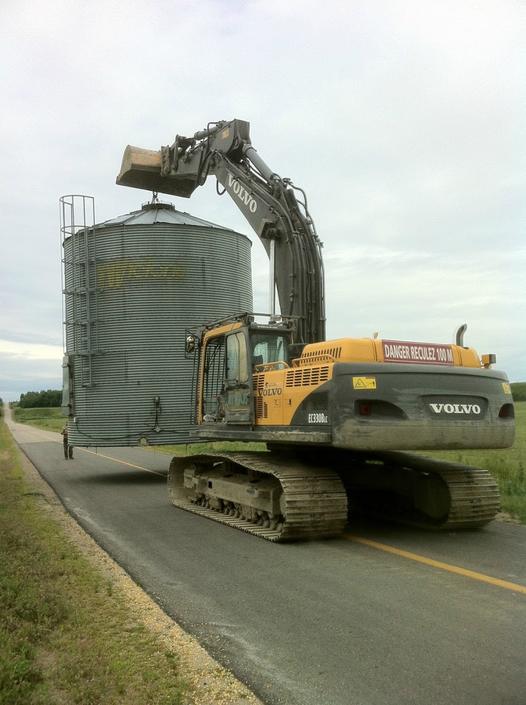 Excavation Michel Plante et Drainage Belle Terre | 261 Rue Sainte Anne, Yamachiche, QC G0X 3L0, Canada | Phone: (819) 386-5440