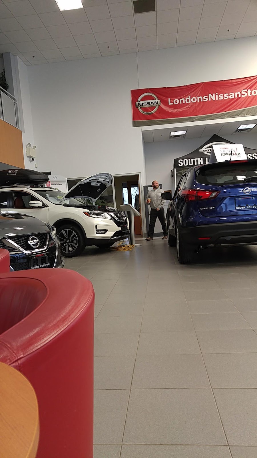 South London Infiniti Nissan | 1055 Wharncliffe Rd S, London, ON N6L 1J9, Canada | Phone: (519) 685-5497