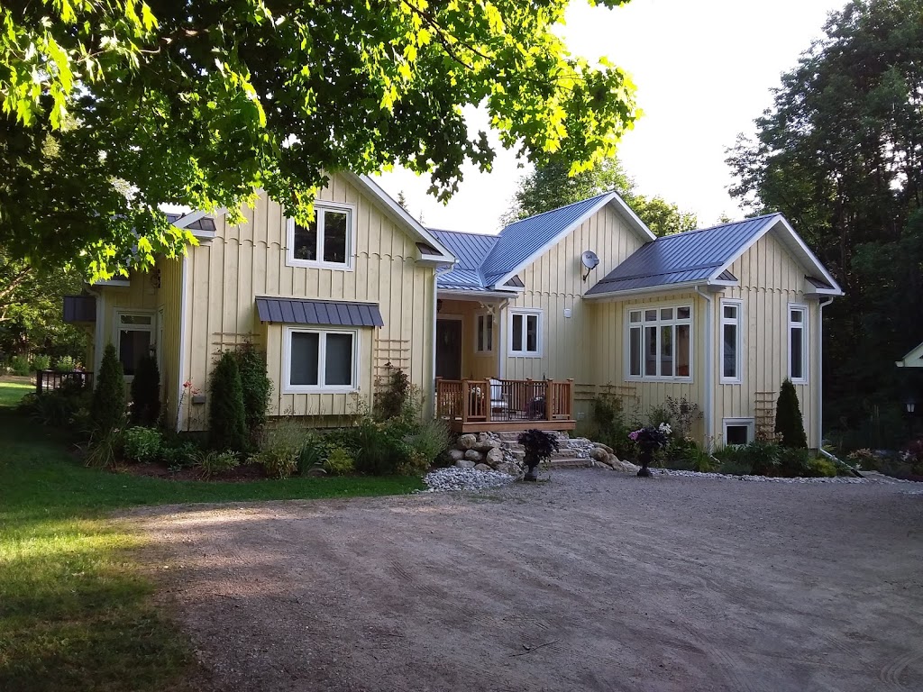 Yellow Birch Cottage | 754507 2nd Line EHS, Shelburne, ON L0N 1S8, Canada | Phone: (519) 942-8402