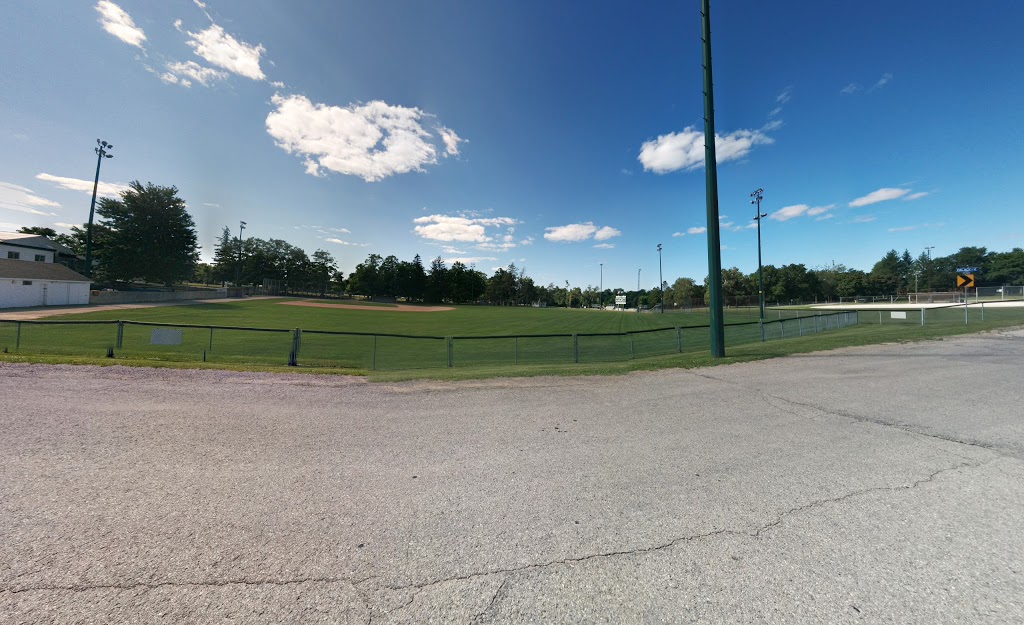 John Bell Baseball Diamond | 485 Royal St E, Listowel, ON N4W 1L3, Canada | Phone: (519) 292-2054