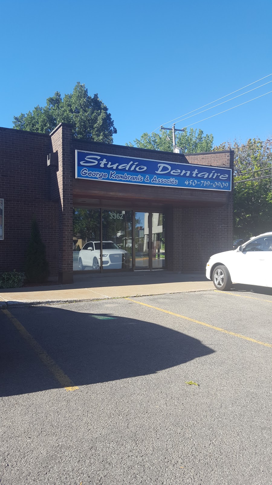 Studio Dentaire | 3362 Boulevard Sainte-Rose, Laval-Ouest, QC H7R 1T8, Canada | Phone: (450) 719-0909