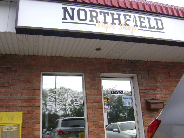 Northfield Vape Inc. | 7-627 Park Rd N, Brantford, ON N3T 5L8, Canada | Phone: (519) 304-8273