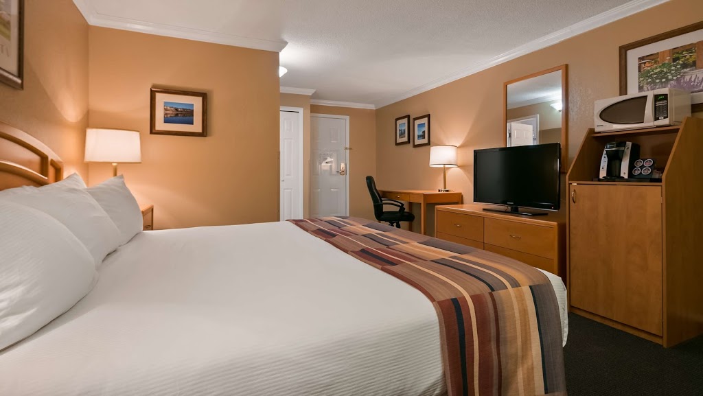 Best Western Inn at Penticton | 3180 Skaha Lake Rd, Penticton, BC V2A 6G4, Canada | Phone: (250) 493-0311