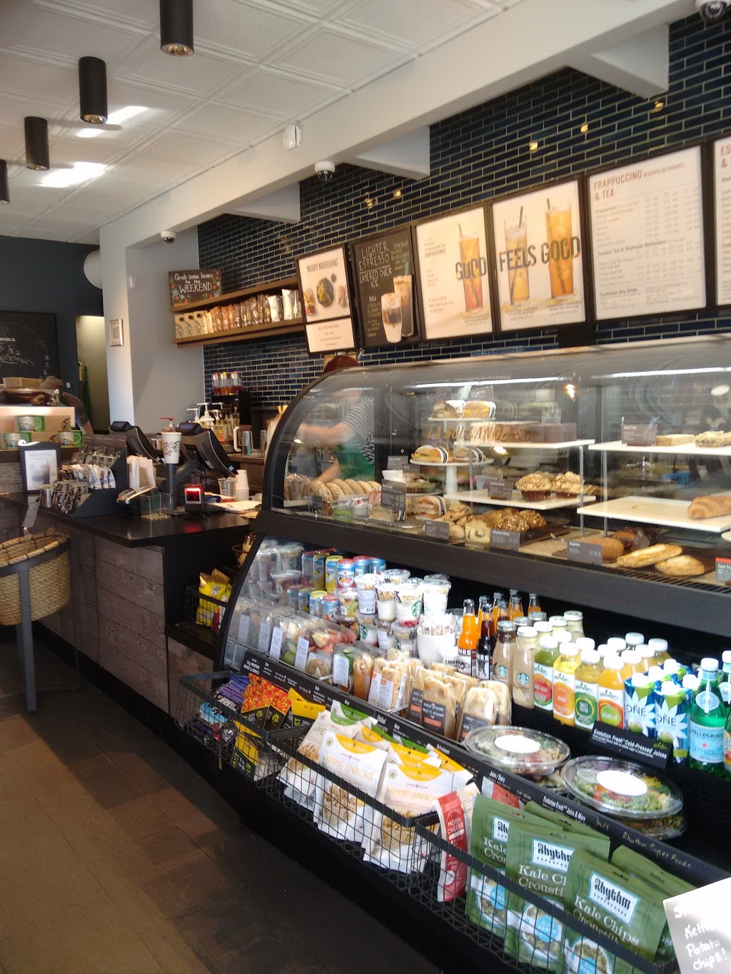 Starbucks | 900 Eglinton Ave W, Toronto, ON M6C 2B6, Canada | Phone: (416) 780-9138