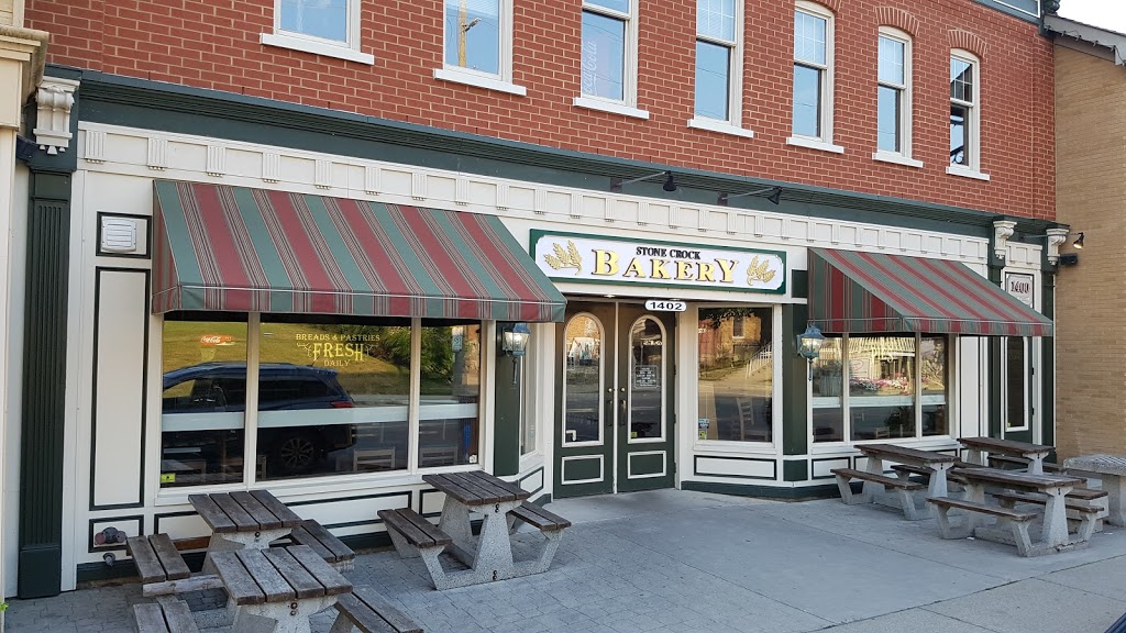 Stone Crock Bakery | 1402 King St N, St. Jacobs, ON N0B 2N0, Canada | Phone: (519) 664-3612