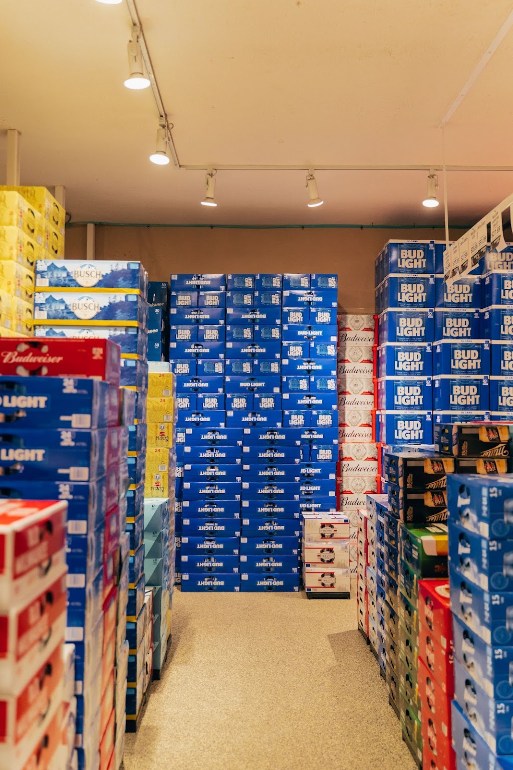 Quality Cold Beer Store | 851 Main St, Winkler, MB R6W 0M7, Canada | Phone: (204) 325-4381