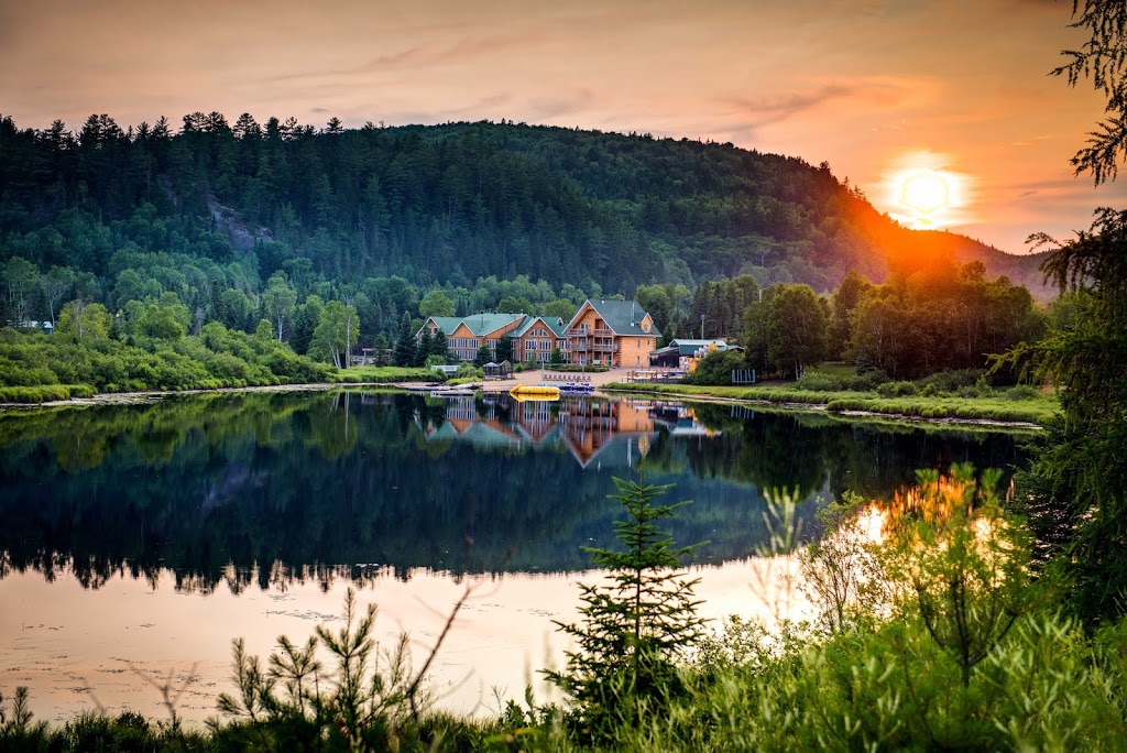 Auberge du Vieux Moulin | 200 Chemin du Vieux Moulin, Sainte-Émélie-de-lÉnergie, QC J0K 2K0, Canada | Phone: (866) 884-0211