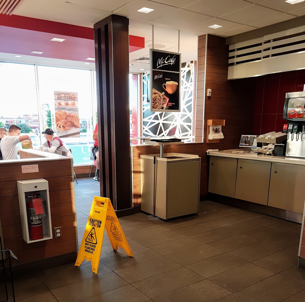 McDonalds | 237 Boulevard Saint-Luc, Saint-Jean-sur-Richelieu, QC J2W 1C6, Canada | Phone: (450) 349-3950