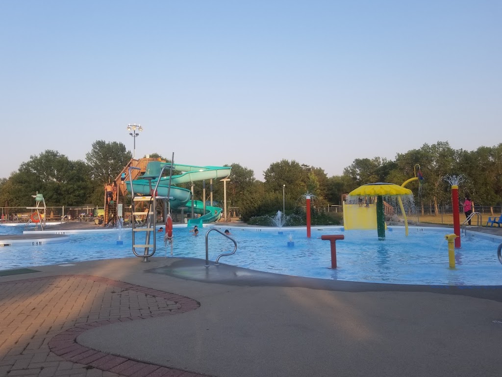 Altona Aquatic Centre | 10 Ave NW, Altona, MB R0G 0B0, Canada | Phone: (204) 324-5288