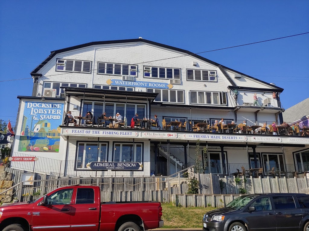 The Dockside | 84 Montague St, Lunenburg, NS B0J 2C0, Canada | Phone: (902) 634-3005