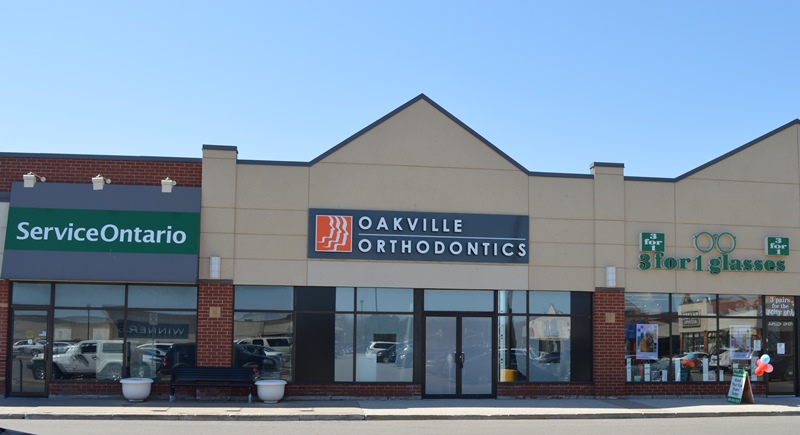 Oakville Orthodontics | 220 North Service Rd W, Oakville, ON L6M 2Y3, Canada | Phone: (905) 845-8411