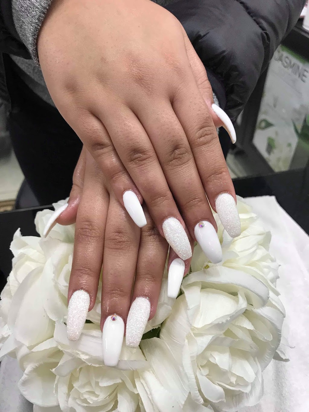 Marina Nails & Spa | 2296 Keele St, North York, ON M6M 3Z8, Canada | Phone: (416) 614-0100